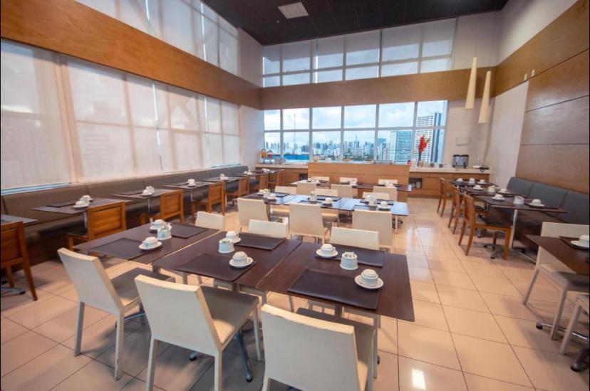 Flats Salvador Iguatemi Салвадор Екстериор снимка